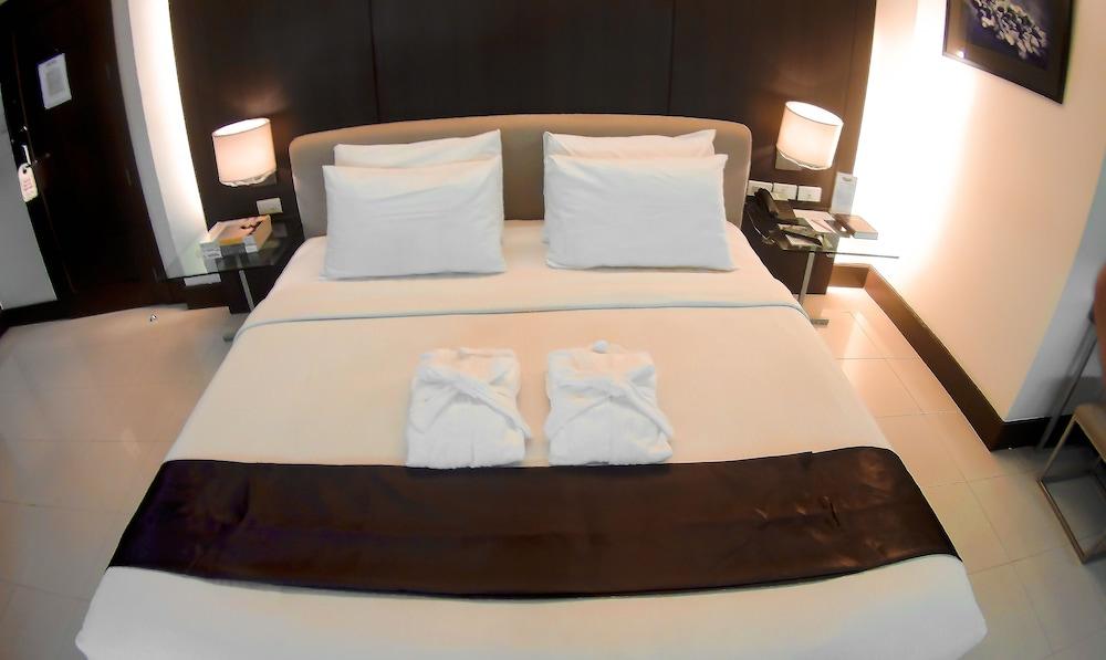 Citystate Tower 4* Manila